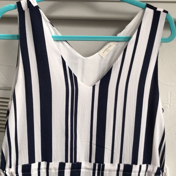 Sophie Rue navy stripe dress side ties to cinch - Picture 2 of 4